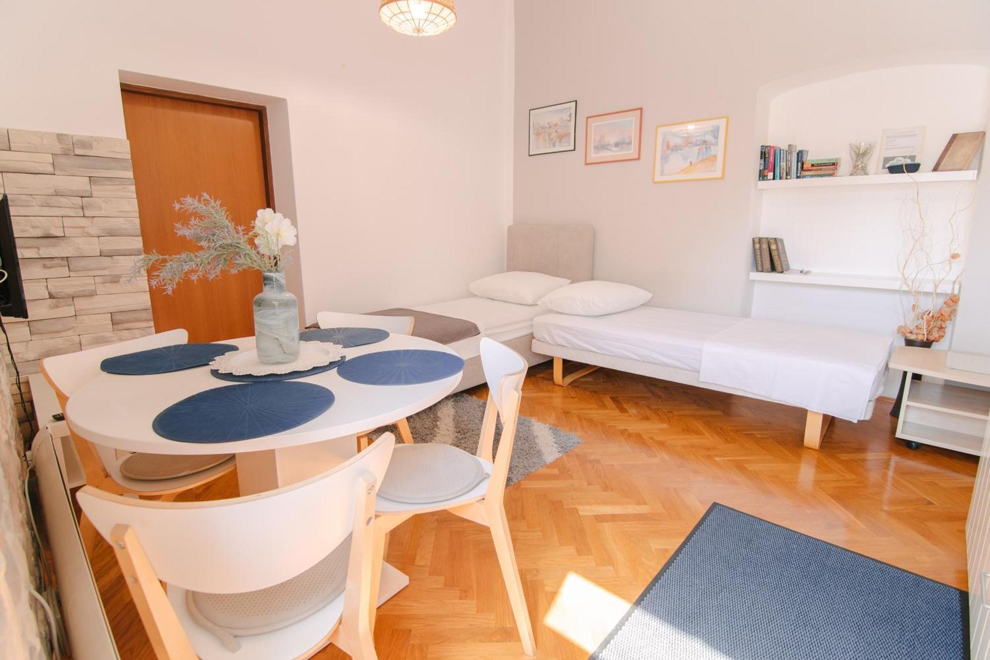 Apartments Sab Ogulin Exteriér fotografie
